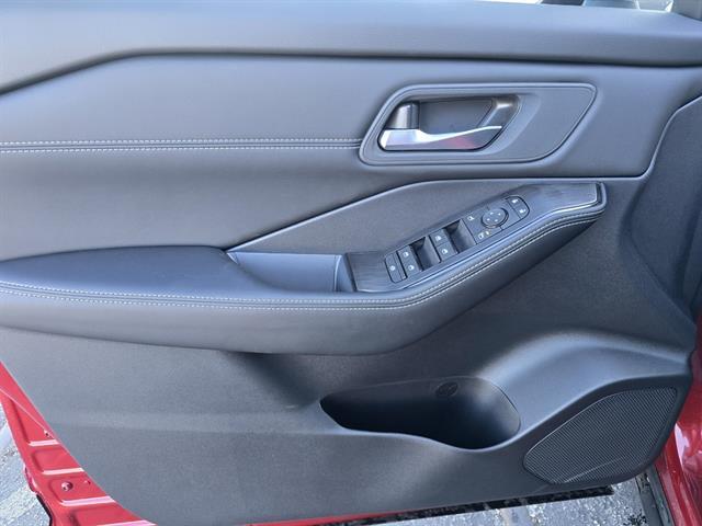 2025 Nissan Rogue SV FWD Seaside CA