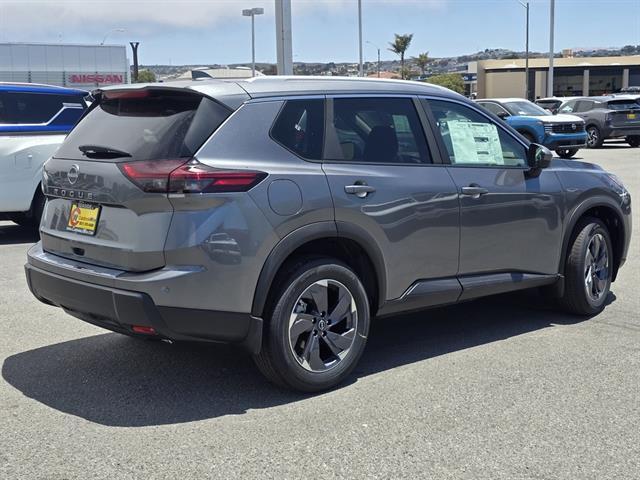 2025 Nissan Rogue SV FWD Seaside CA