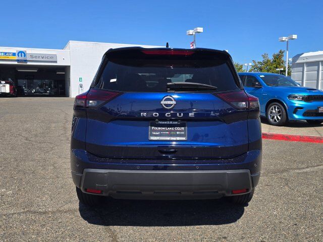 2025 Nissan Rogue SV Folsom CA