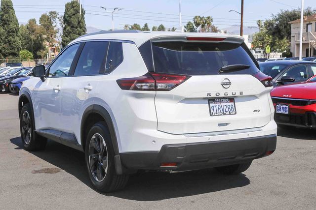 2025 Nissan Rogue SV Glendale CA