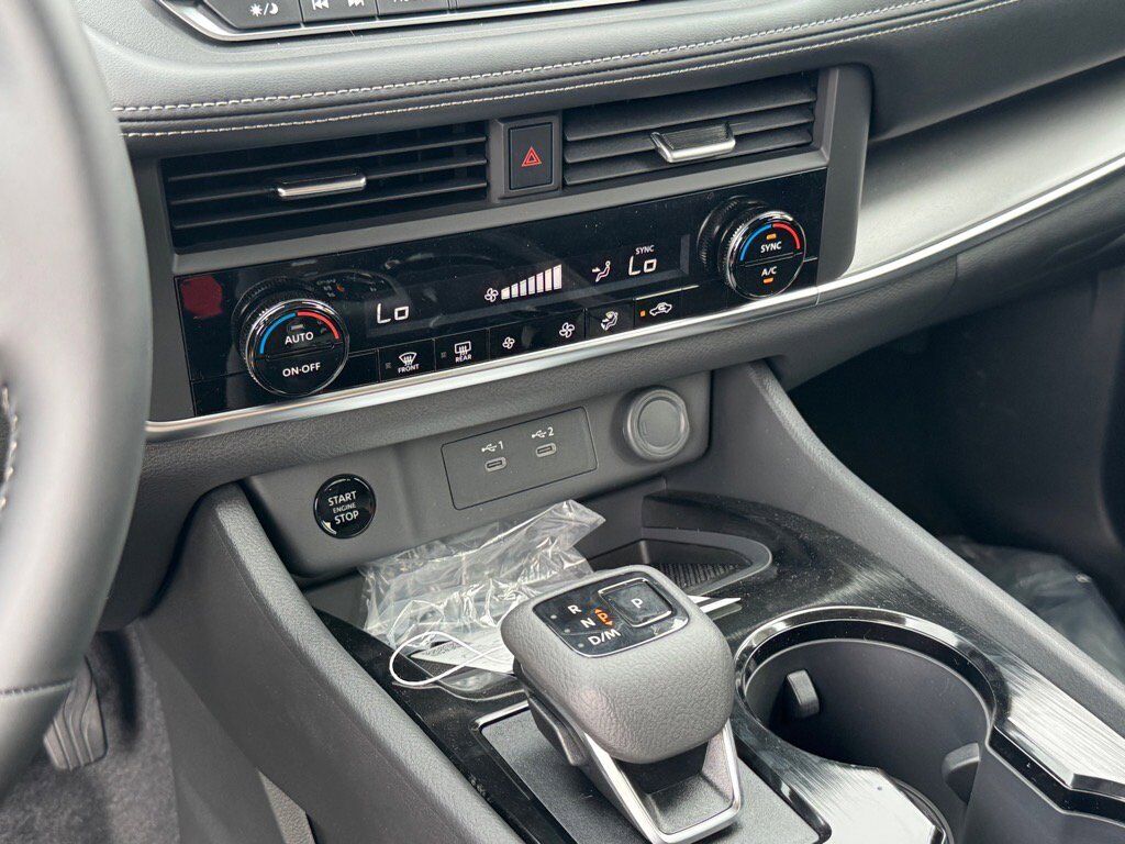 2025 Nissan Rogue SV Johnson City TN