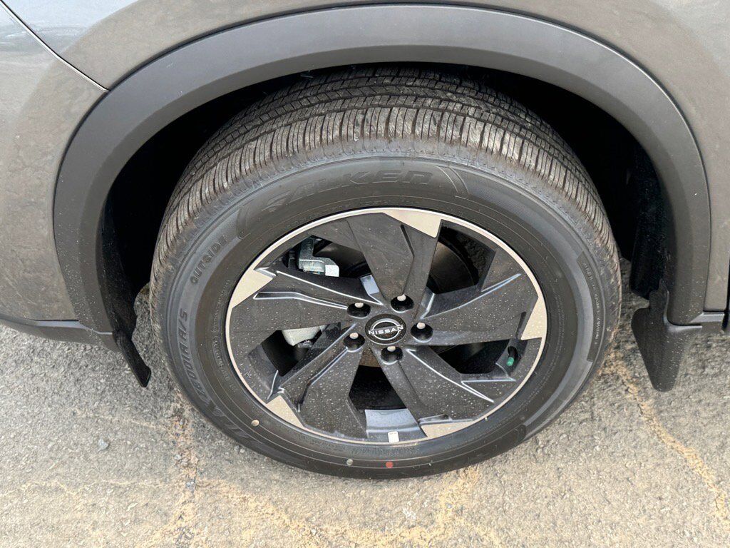 2025 Nissan Rogue SV Johnson City TN