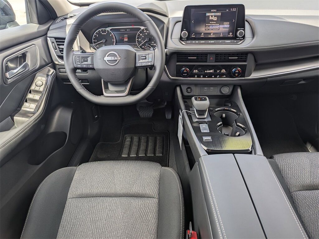 2025 Nissan Rogue SV Kennesaw GA