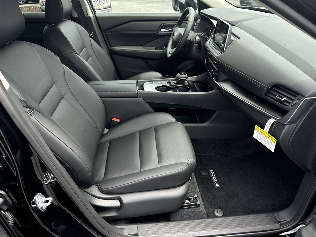 2025 Nissan Rogue SV Kennesaw GA