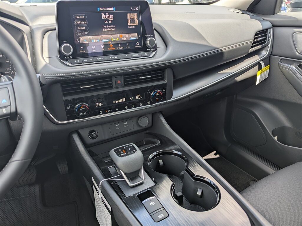 2025 Nissan Rogue SV Kennesaw GA