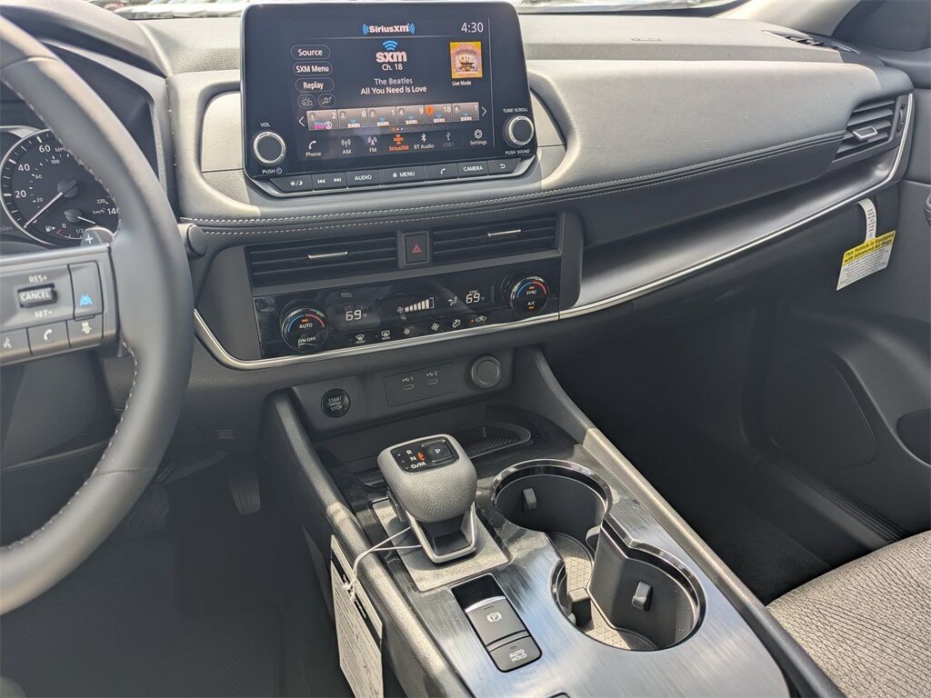 2025 Nissan Rogue SV Kennesaw GA