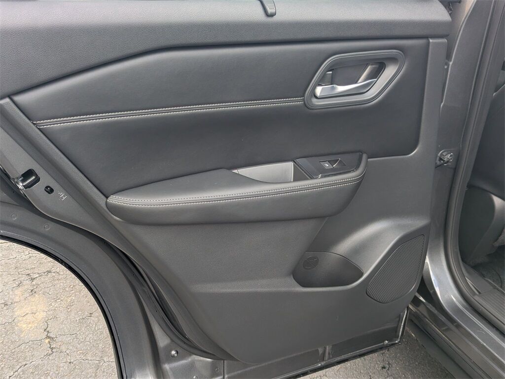 2025 Nissan Rogue SV Kennesaw GA