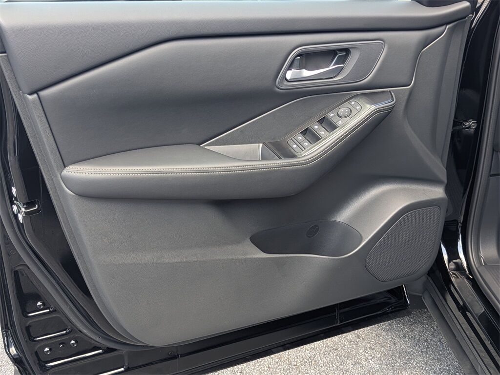 2025 Nissan Rogue SV Kennesaw GA