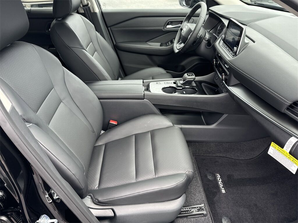 2025 Nissan Rogue SV Kennesaw GA