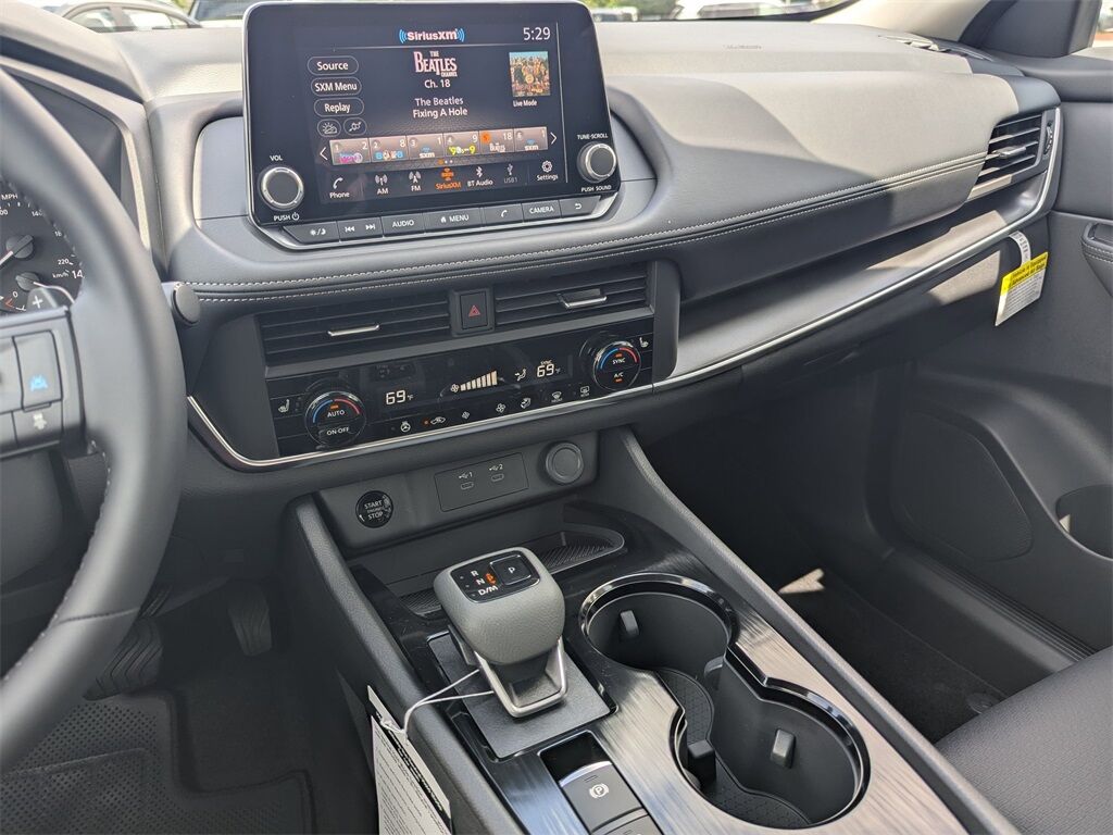 2025 Nissan Rogue SV Kennesaw GA