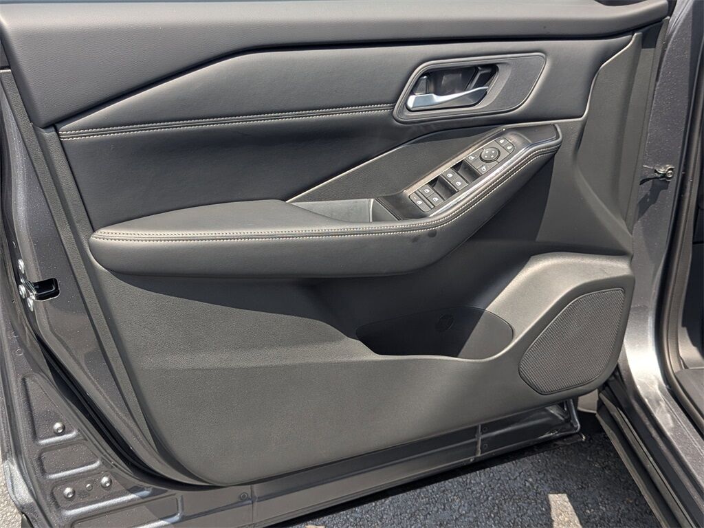 2025 Nissan Rogue SV Kennesaw GA