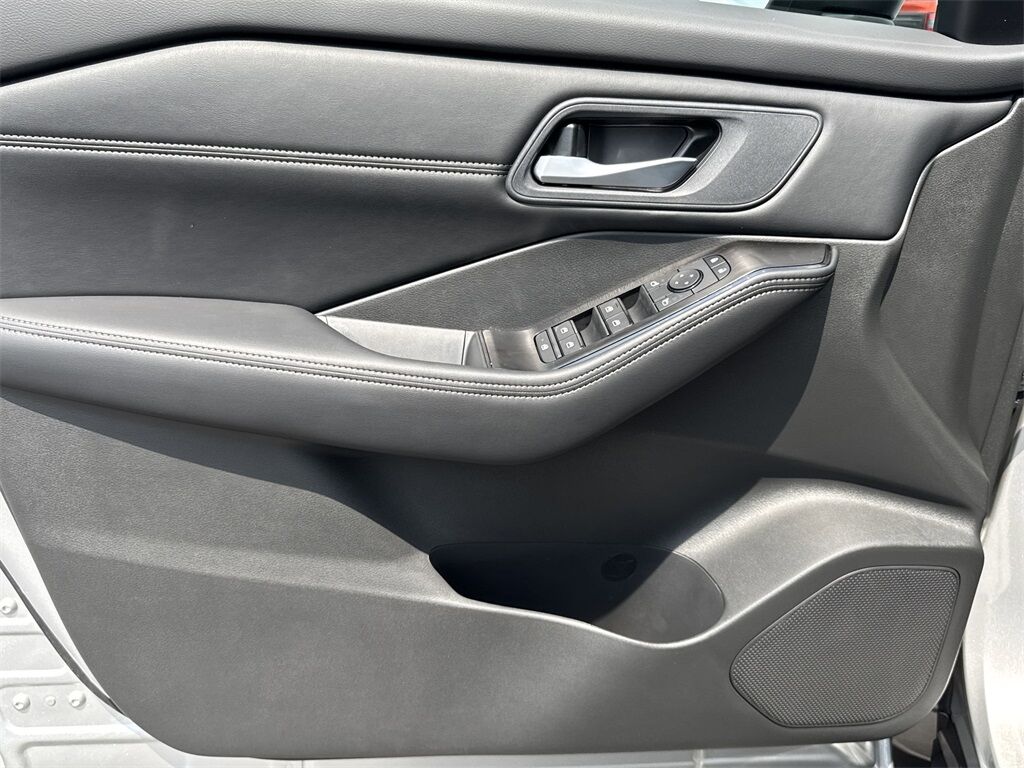2025 Nissan Rogue SV Kennesaw GA