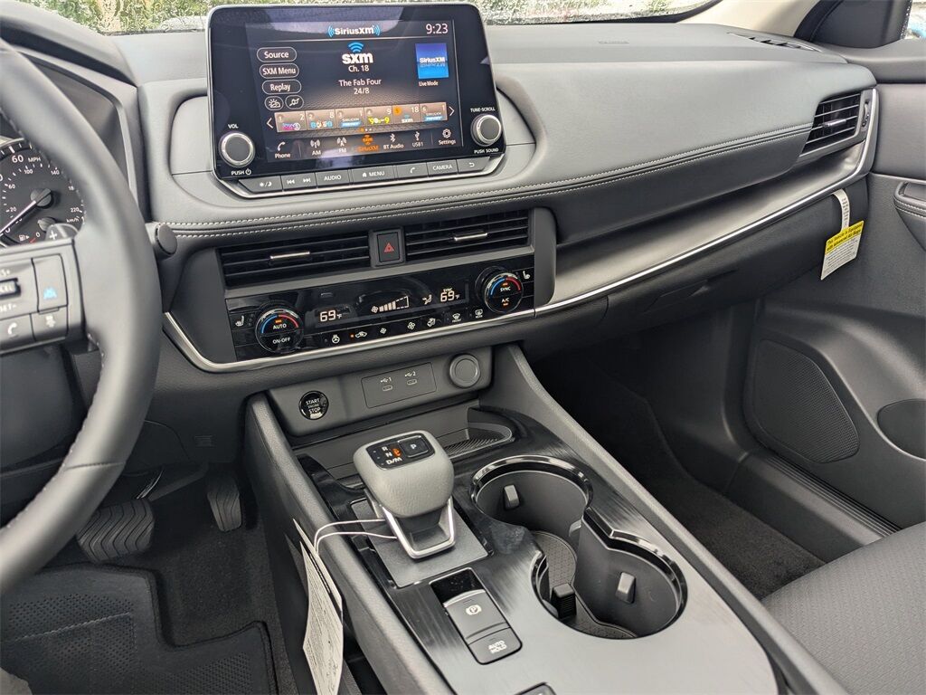 2025 Nissan Rogue SV Kennesaw GA