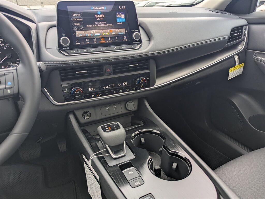 2025 Nissan Rogue SV Kennesaw GA