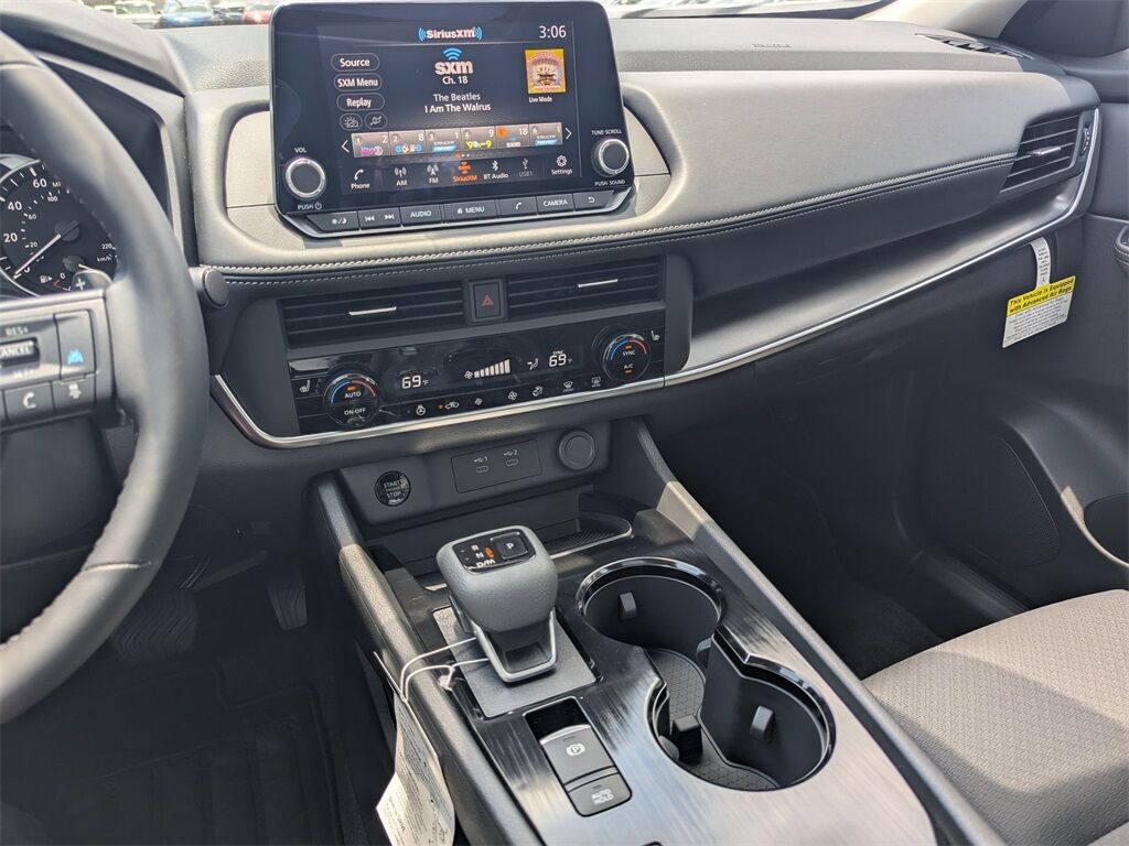 2025 Nissan Rogue SV Kennesaw GA