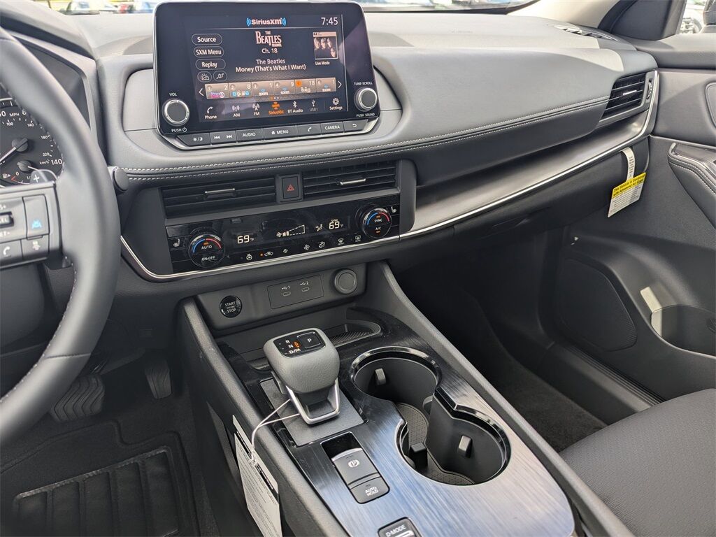 2025 Nissan Rogue SV Kennesaw GA