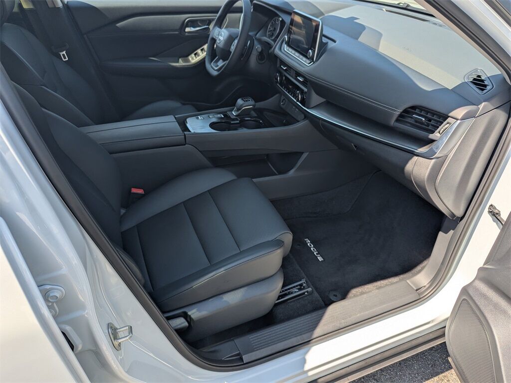 2025 Nissan Rogue SV Kennesaw GA