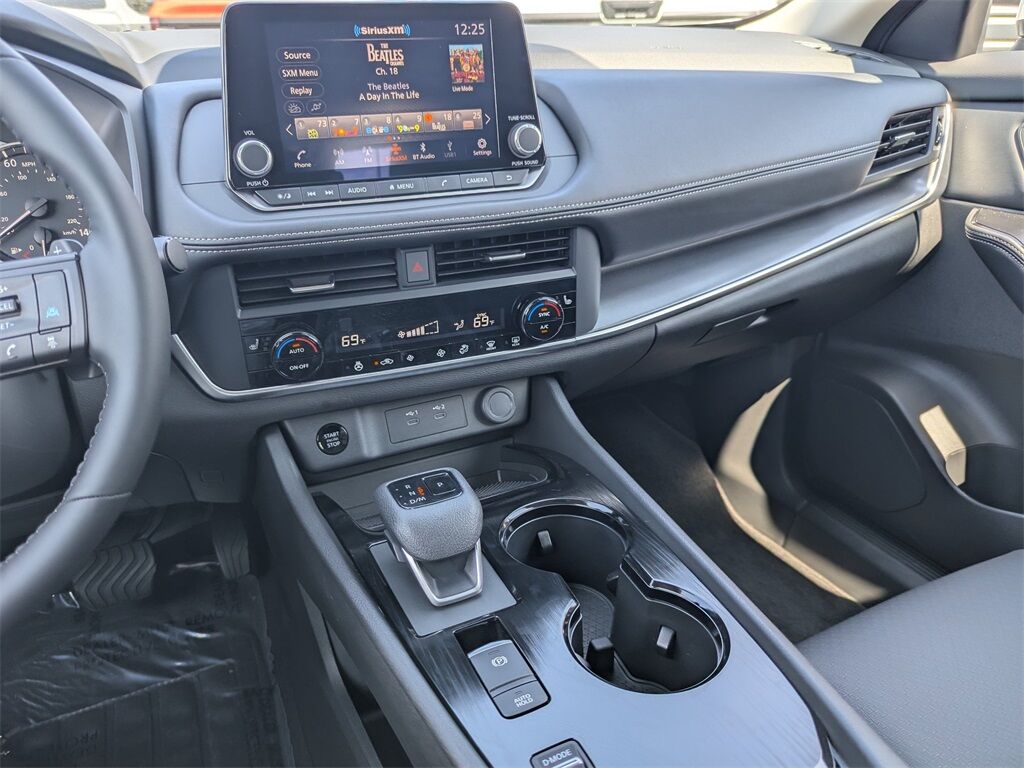 2025 Nissan Rogue SV Kennesaw GA
