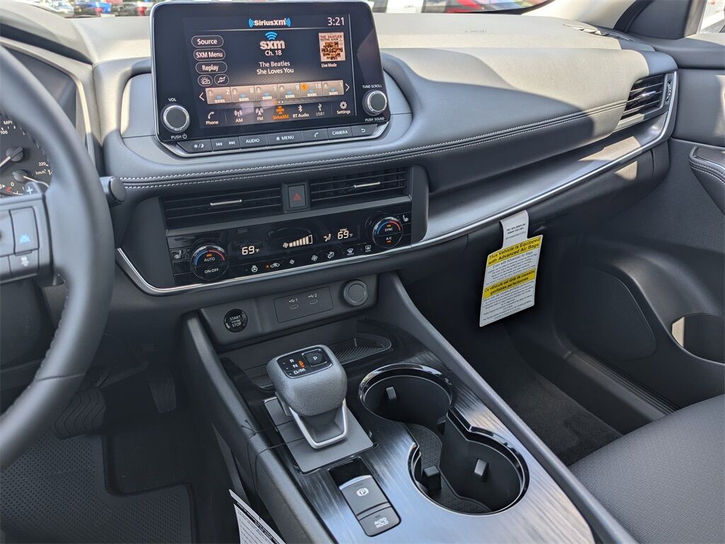 2025 Nissan Rogue SV Kennesaw GA