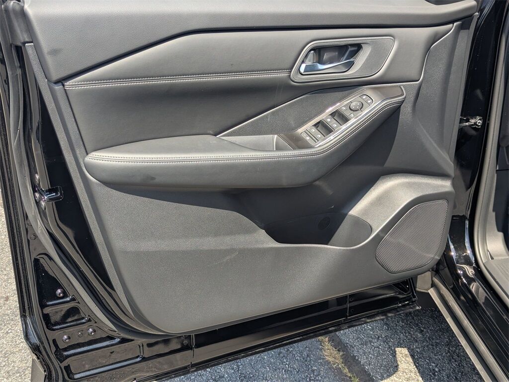 2025 Nissan Rogue SV Kennesaw GA