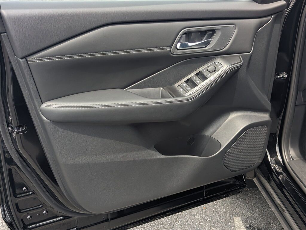 2025 Nissan Rogue SV Kennesaw GA