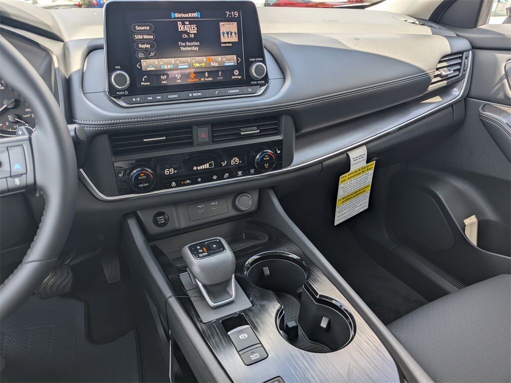2025 Nissan Rogue SV Kennesaw GA