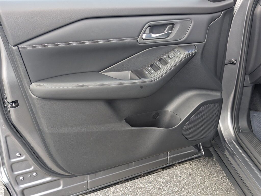 2025 Nissan Rogue SV Kennesaw GA