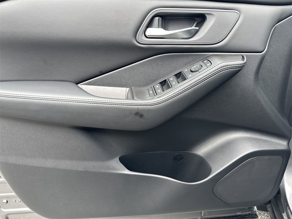 2025 Nissan Rogue SV Kennesaw GA