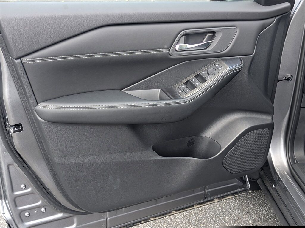 2025 Nissan Rogue SV Kennesaw GA