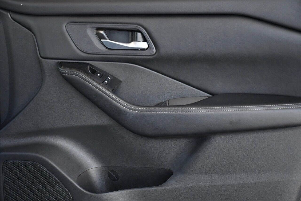 2025 Nissan Rogue SV Doral FL