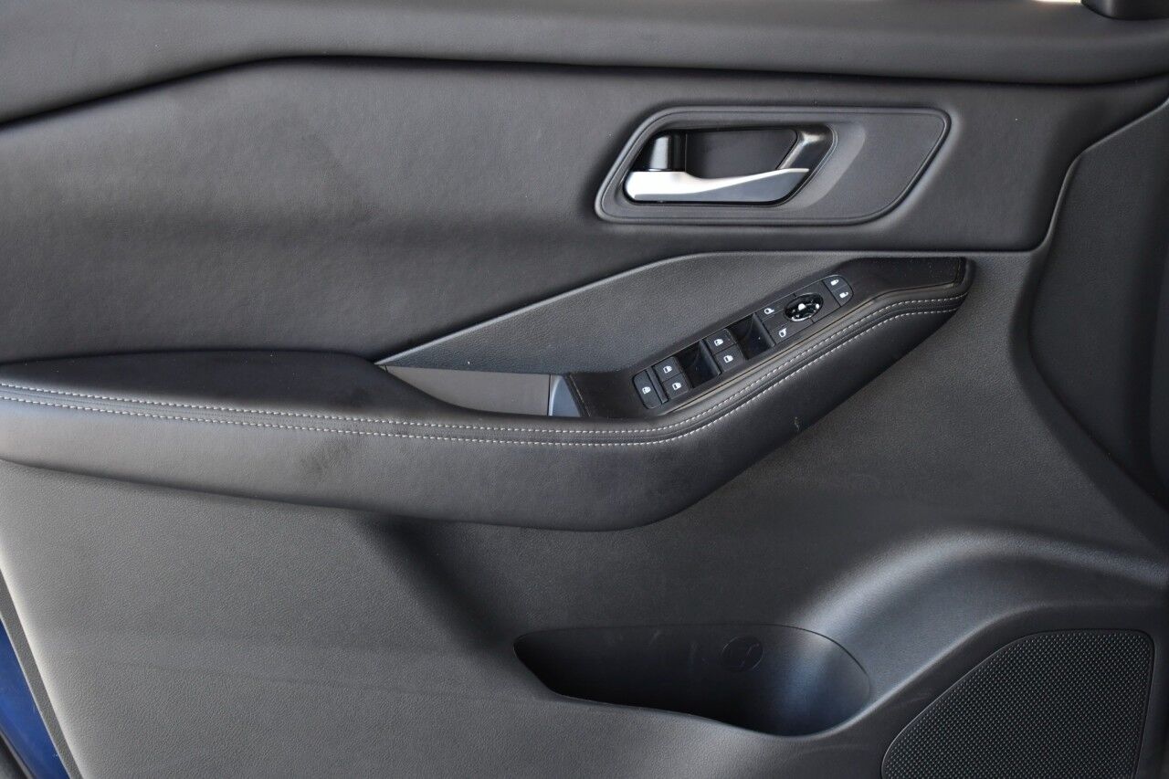 2025 Nissan Rogue SV Doral FL