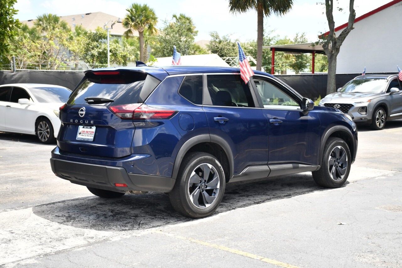 2025 Nissan Rogue SV Doral FL