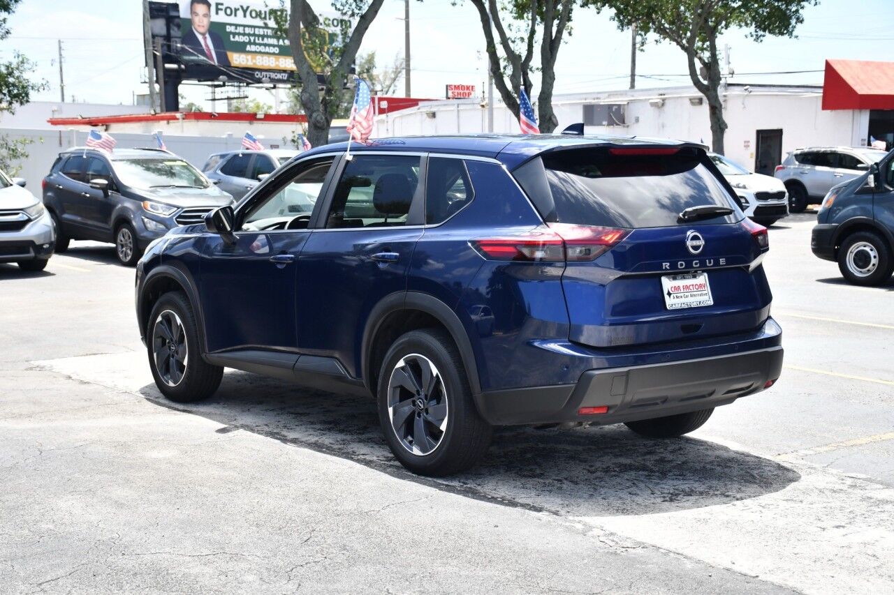 2025 Nissan Rogue SV Doral FL