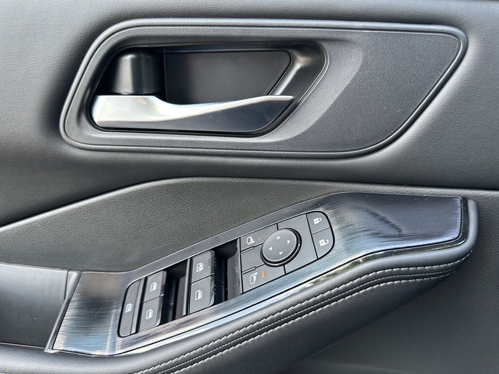 2025 Nissan Rogue SV San Clemente CA