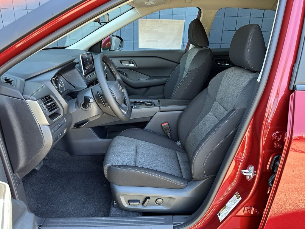 2025 Nissan Rogue SV San Clemente CA