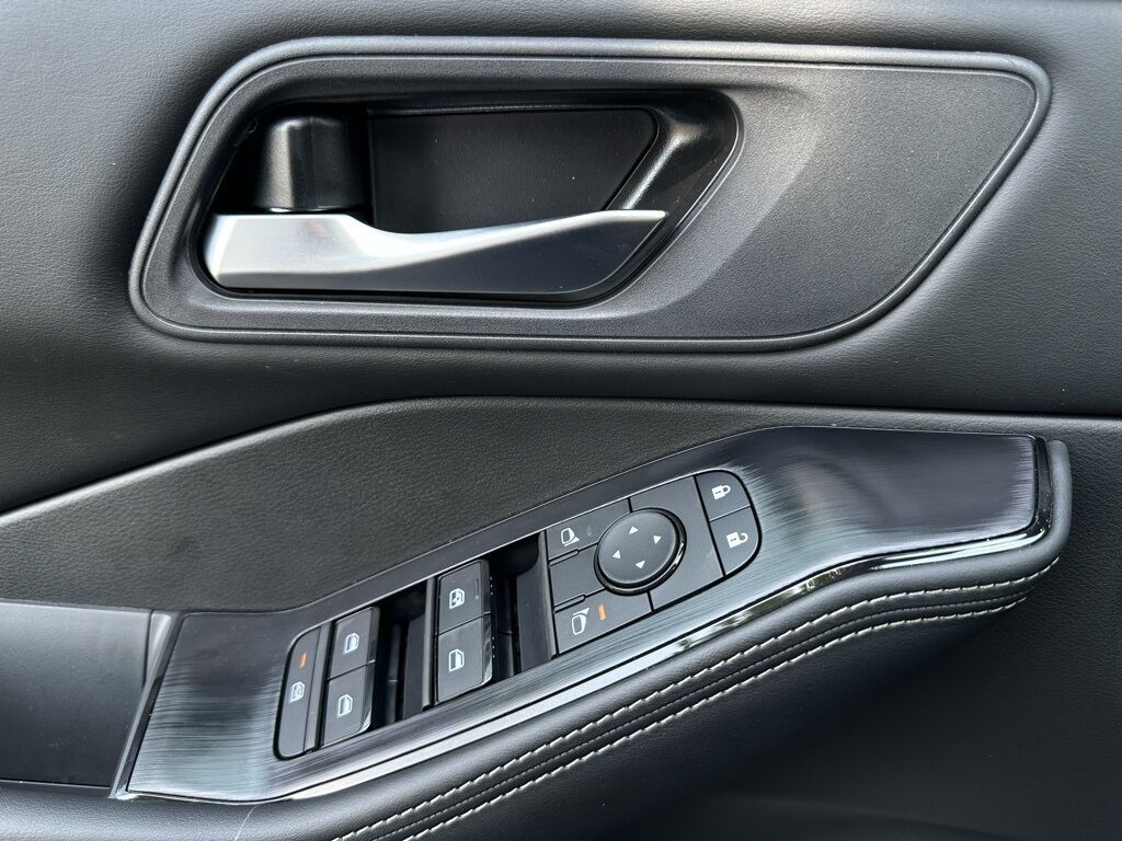 2025 Nissan Rogue SV San Clemente CA