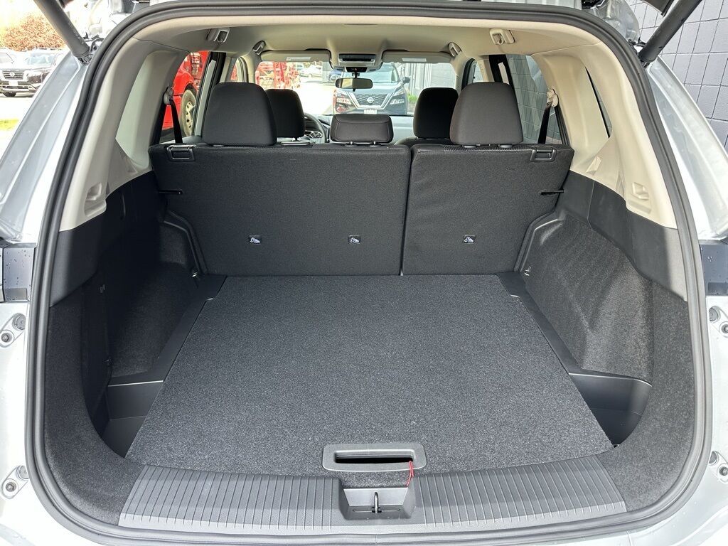 2025 Nissan Rogue SV San Clemente CA