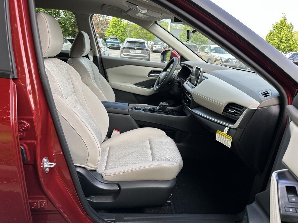 2025 Nissan Rogue SV San Clemente CA