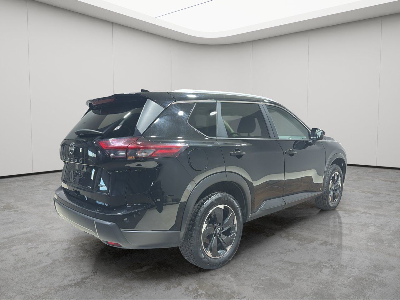 2025 Nissan Rogue SV Moonroof Sherwood Park AB