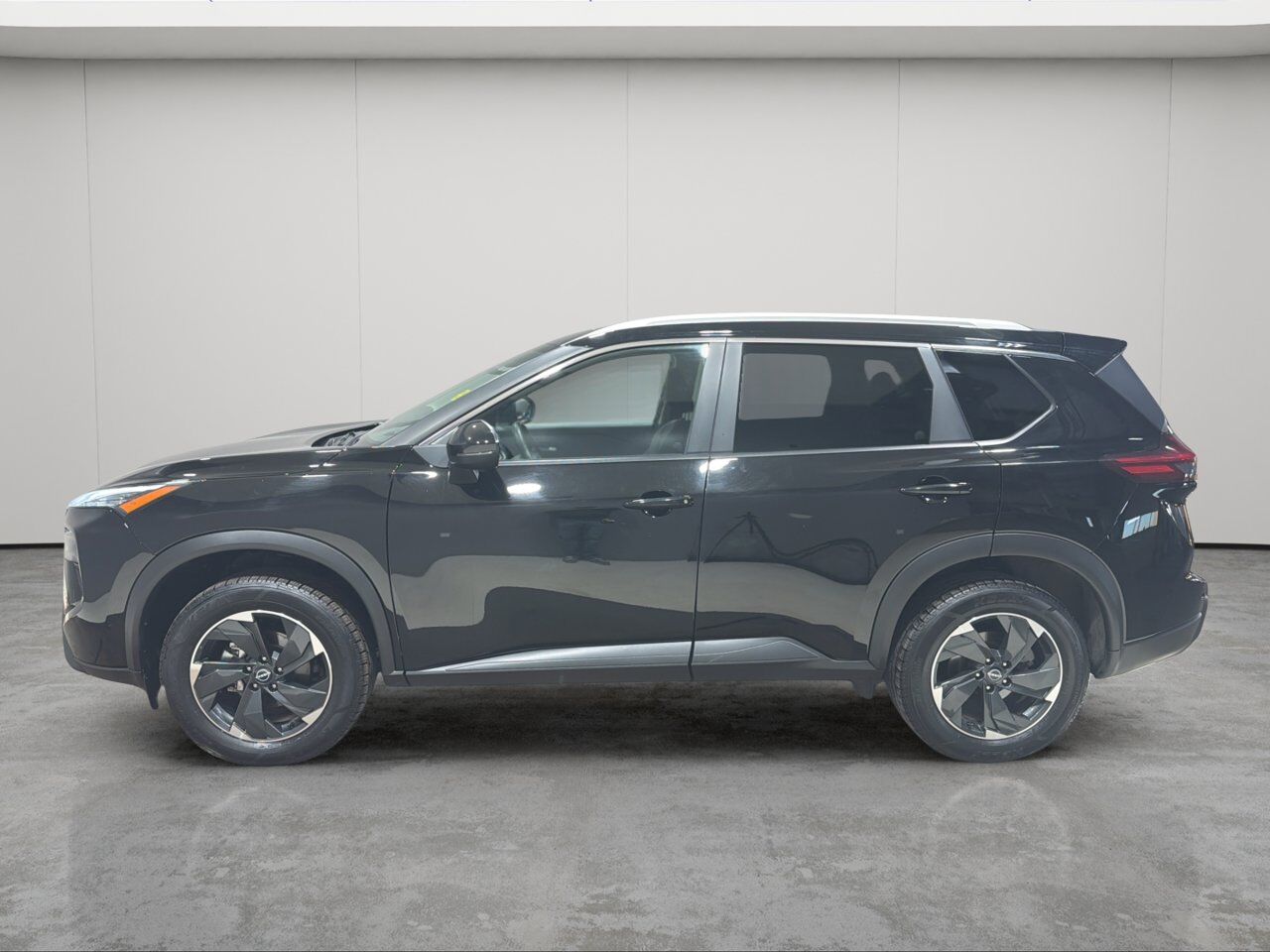 2025 Nissan Rogue SV Moonroof Sherwood Park AB