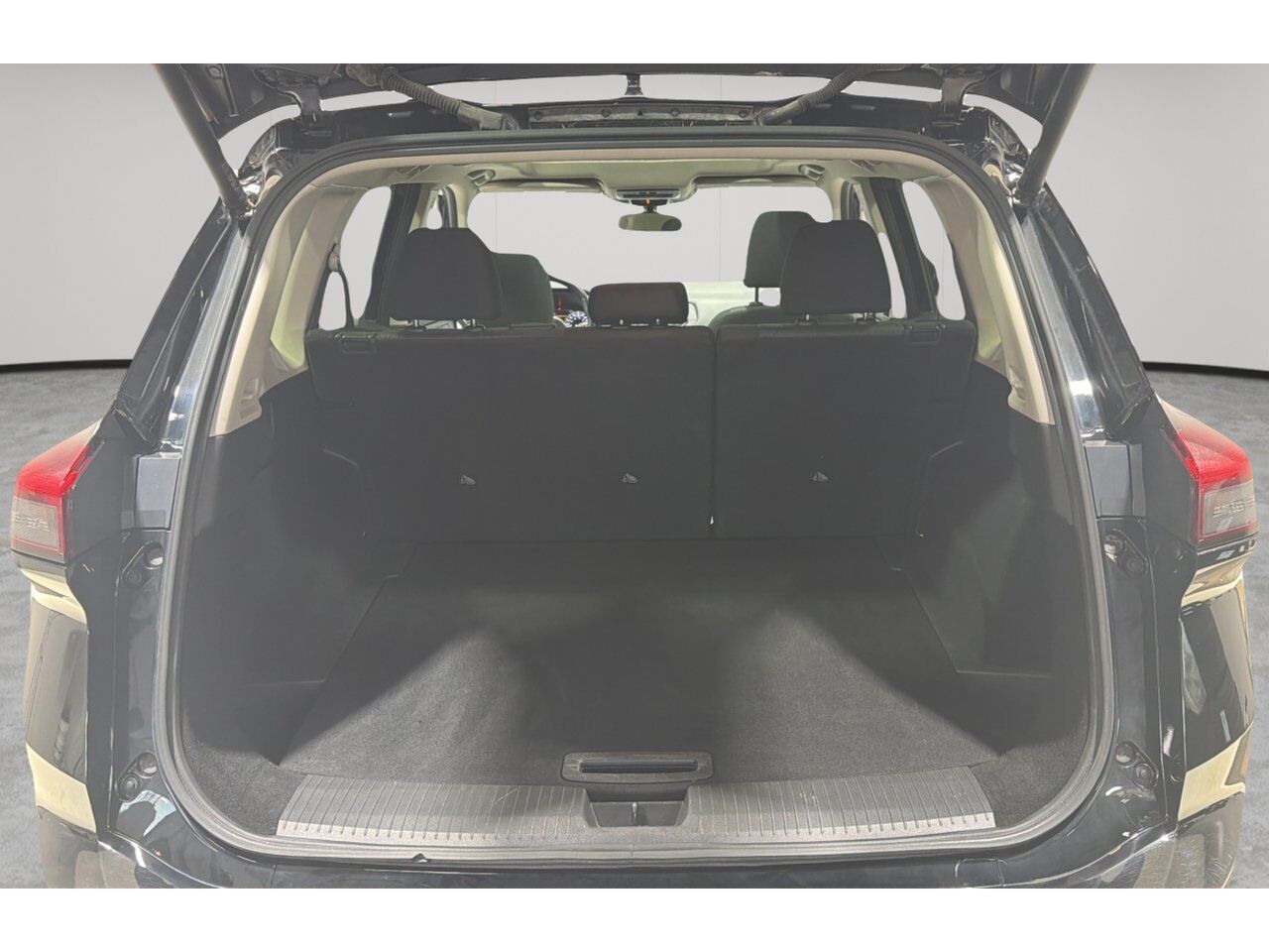 2025 Nissan Rogue SV Moonroof Sherwood Park AB