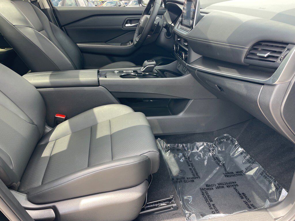 2025 Nissan Rogue SV Oak Ridge TN