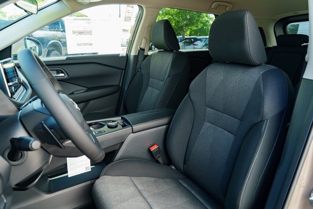 2025 Nissan Rogue SV Beaverton OR