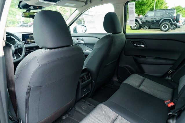 2025 Nissan Rogue SV Beaverton OR