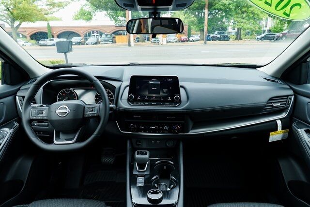 2025 Nissan Rogue SV Beaverton OR