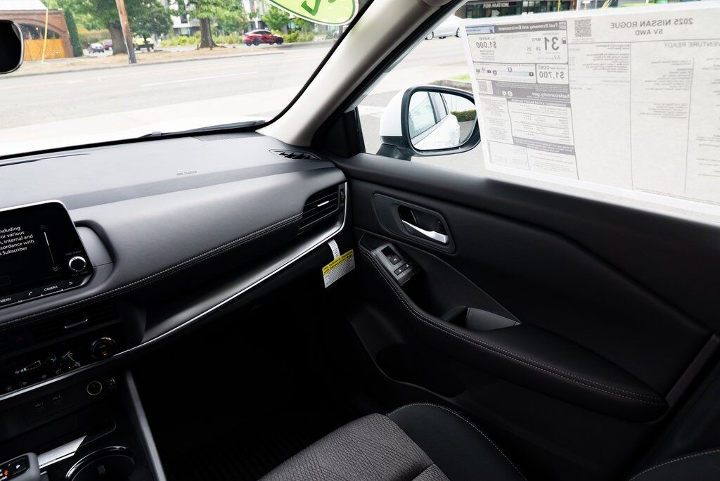 2025 Nissan Rogue SV Beaverton OR