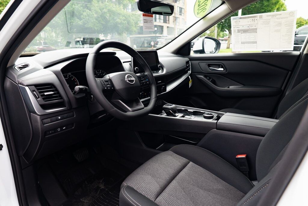 2025 Nissan Rogue SV Beaverton OR