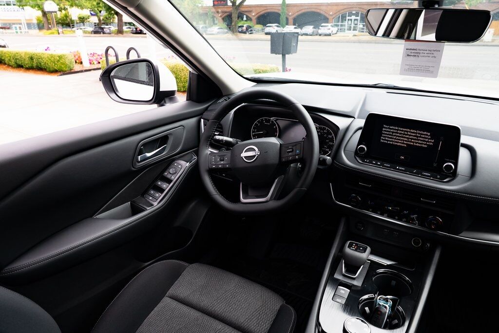 2025 Nissan Rogue SV Beaverton OR