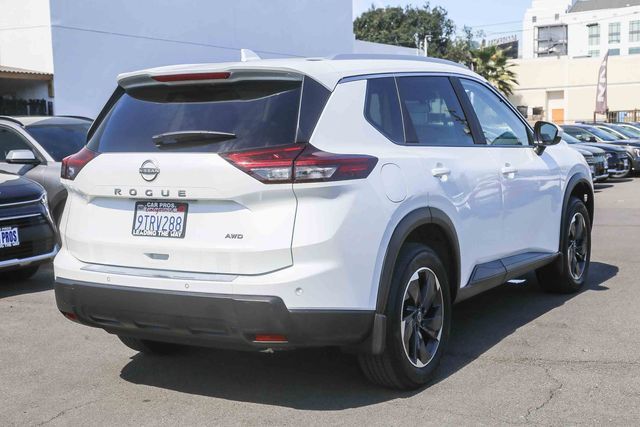 2025 Nissan Rogue SV Glendale CA