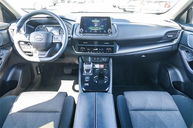 2025 Nissan Rogue SV Huntington Beach CA
